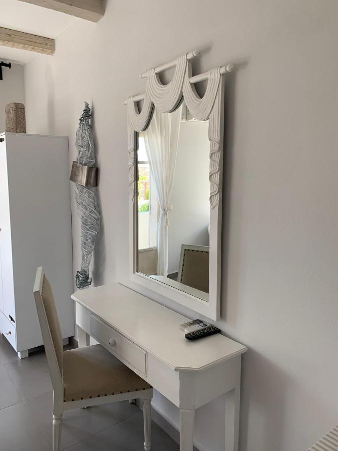 Speires Suites Irakleia  Zewnętrze zdjęcie