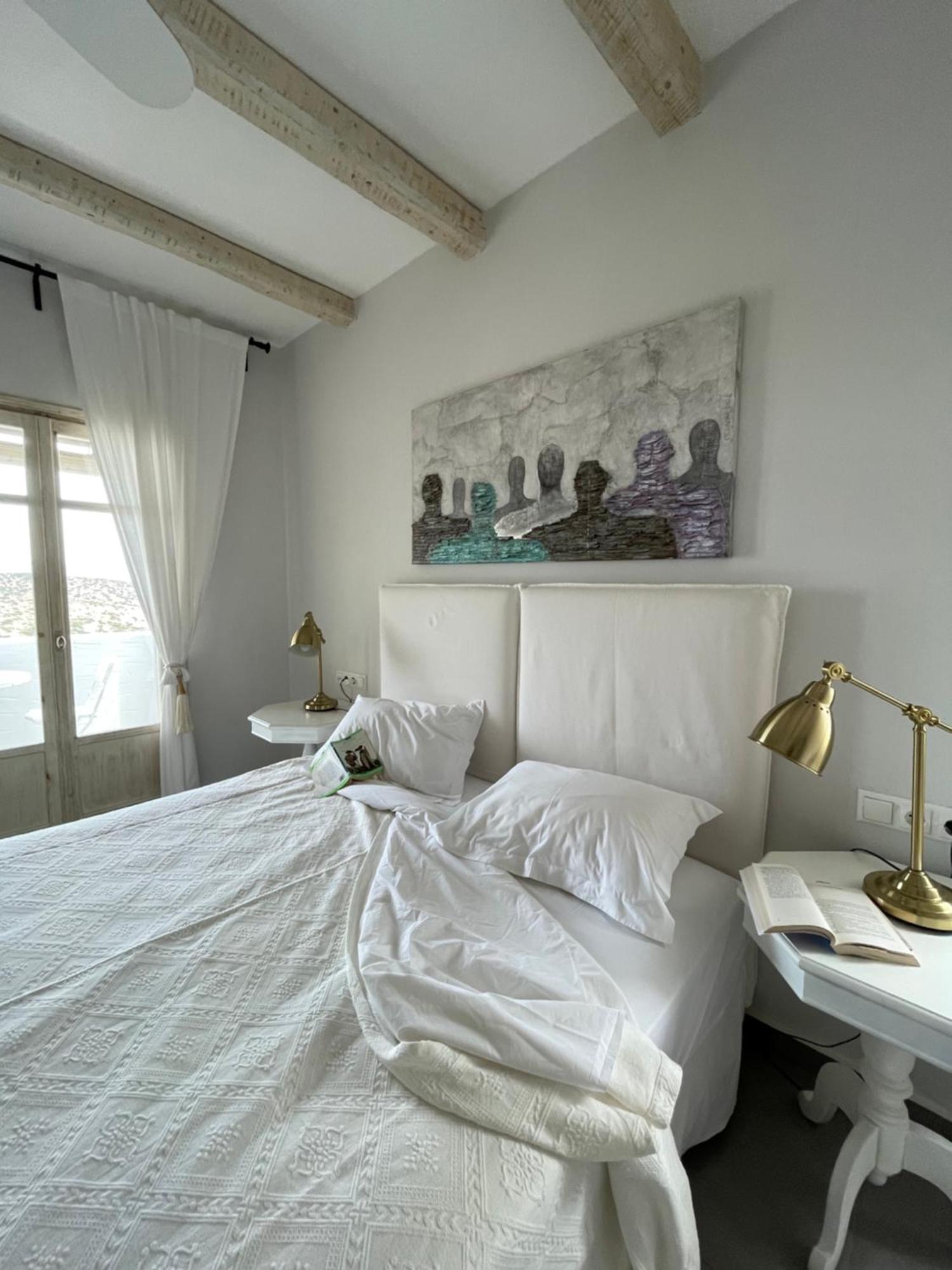 Speires Suites Irakleia  Zewnętrze zdjęcie