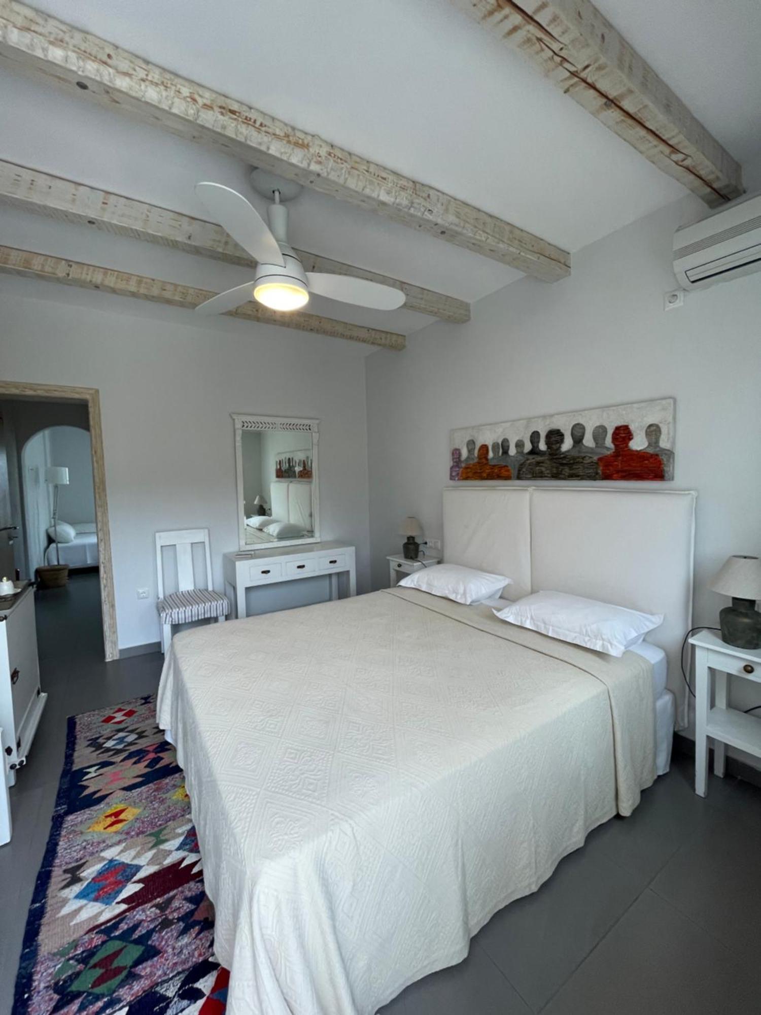 Speires Suites Irakleia  Zewnętrze zdjęcie