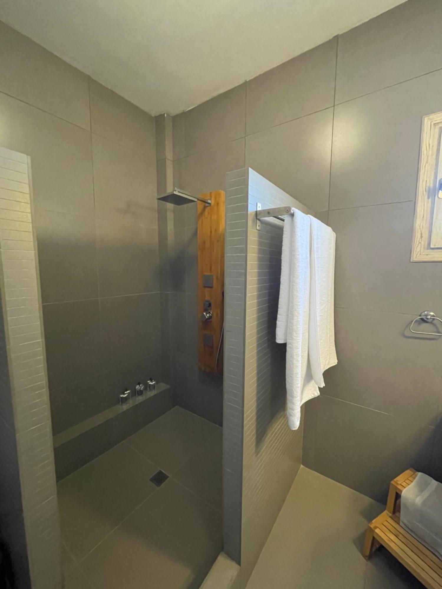 Speires Suites Irakleia  Zewnętrze zdjęcie