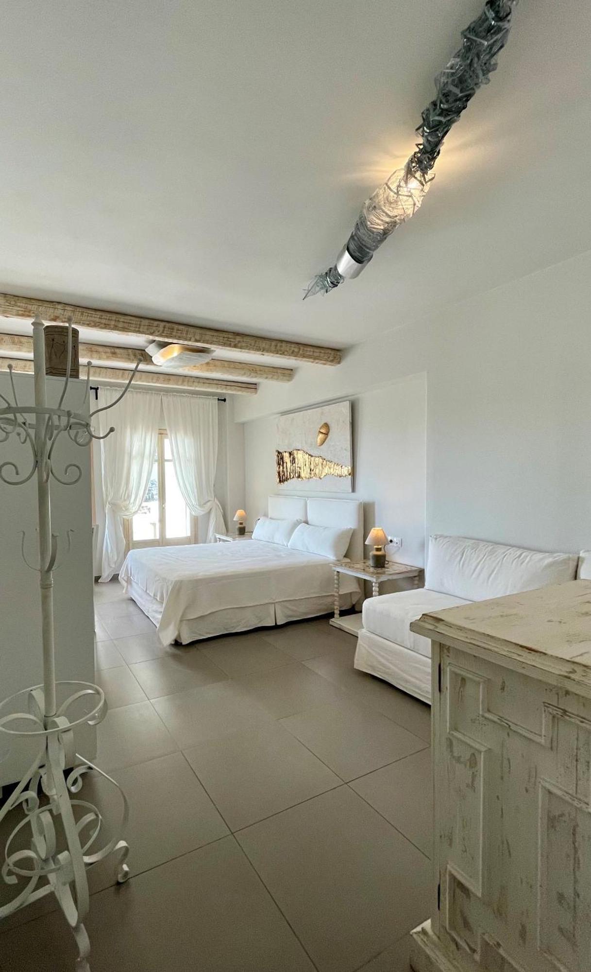 Speires Suites Irakleia  Zewnętrze zdjęcie