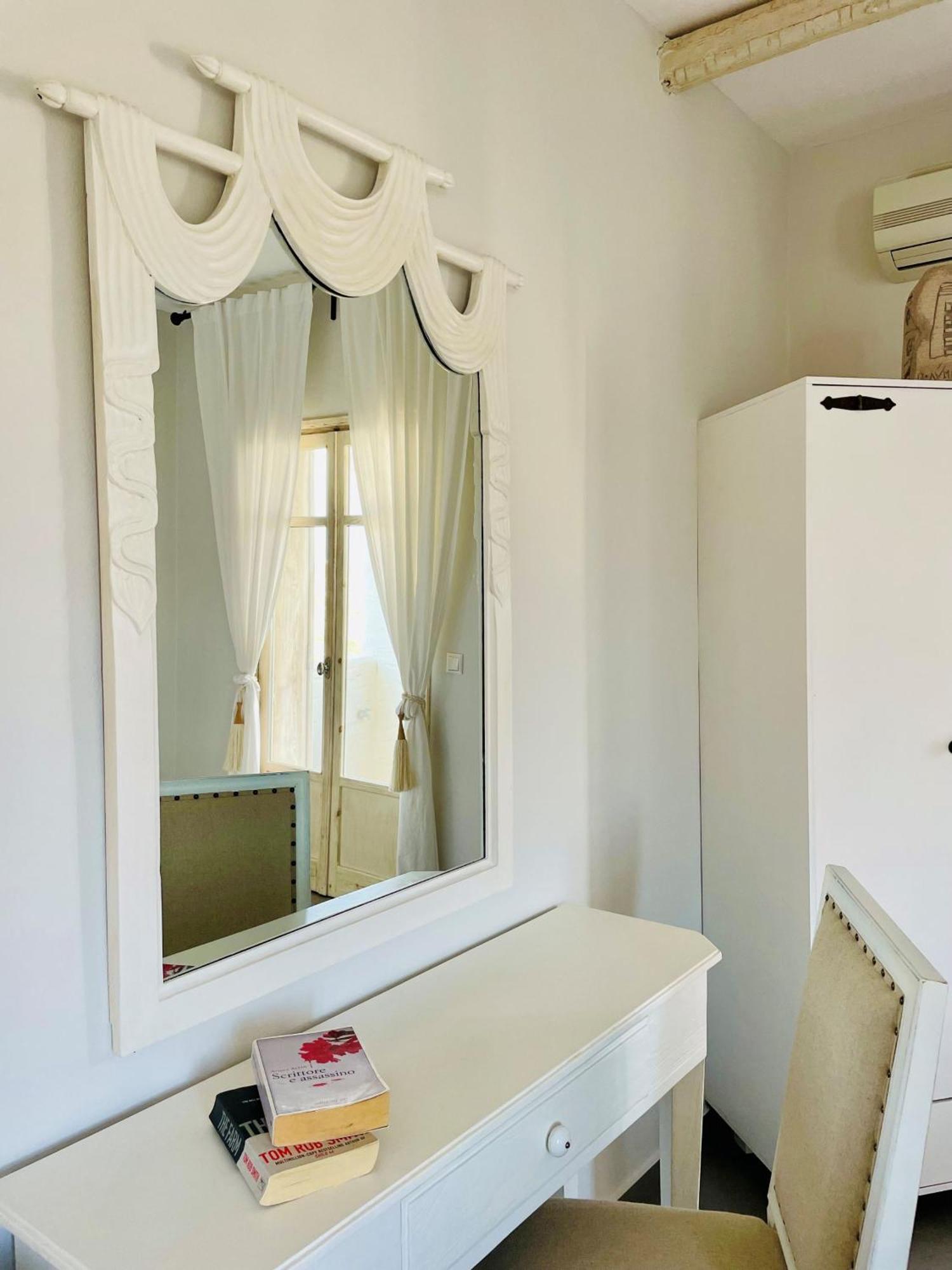 Speires Suites Irakleia  Zewnętrze zdjęcie