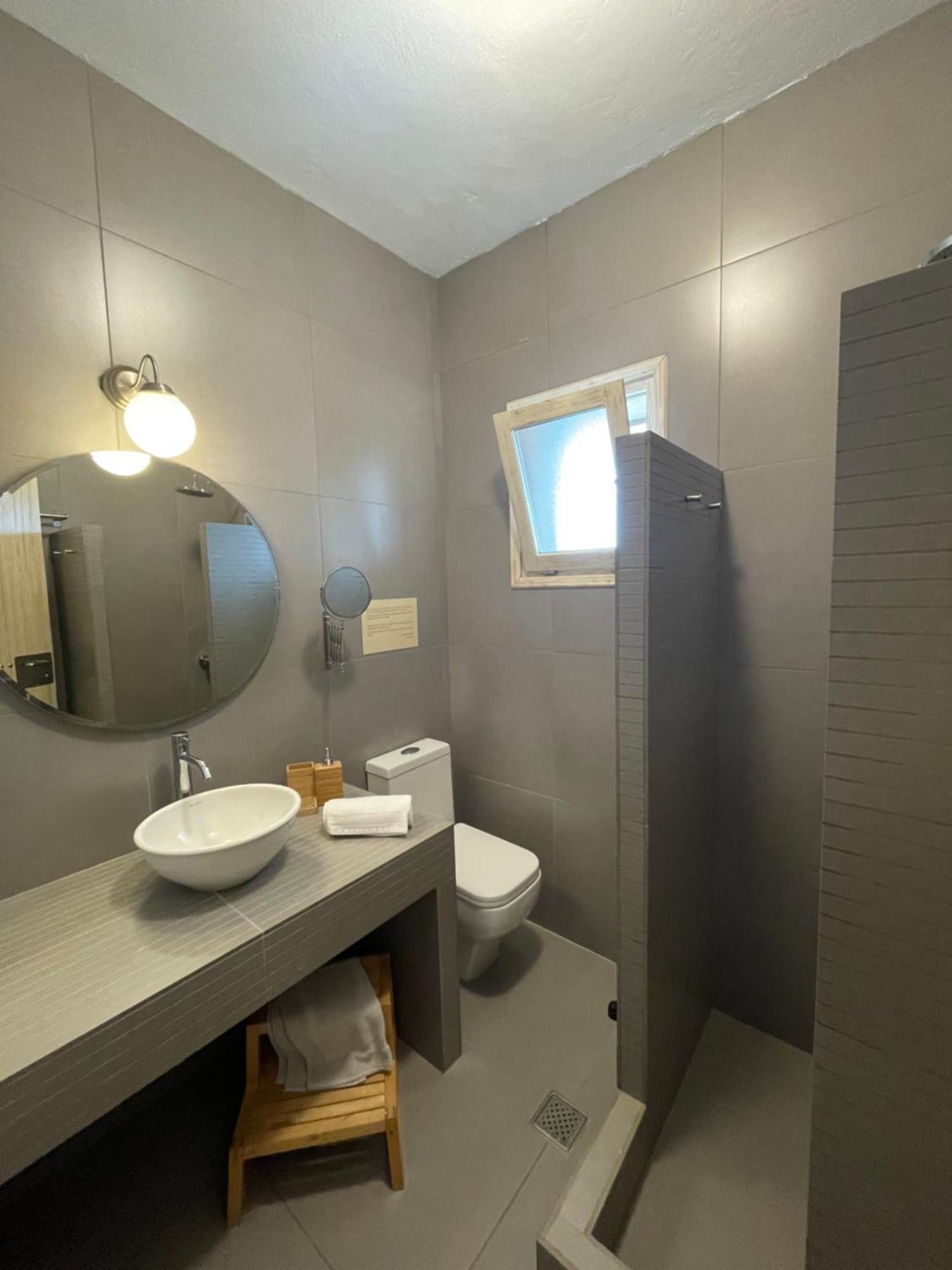 Speires Suites Irakleia  Zewnętrze zdjęcie